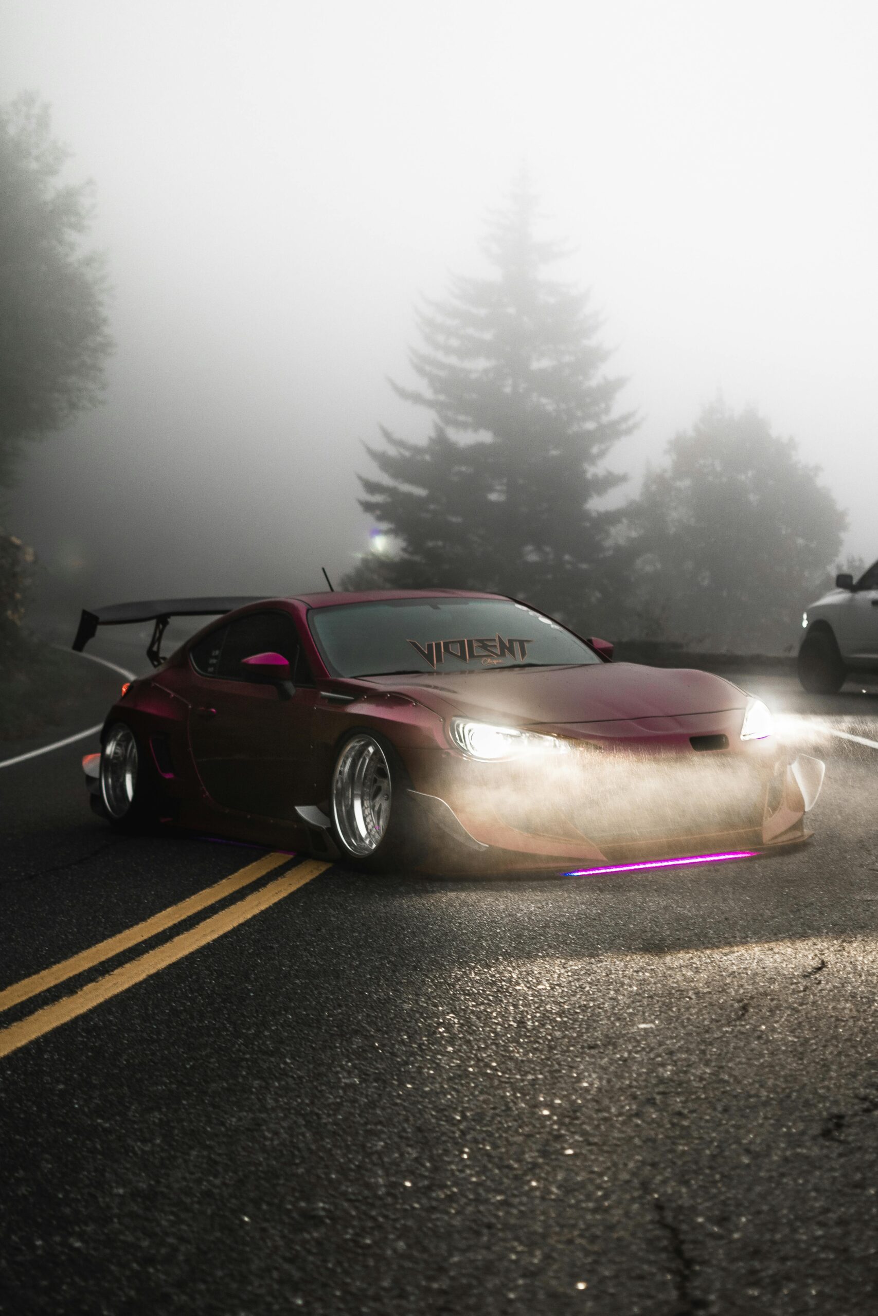 Luxury Car - Image 15